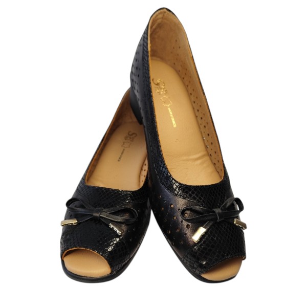 2610 Black 3 Safe Step.jpg