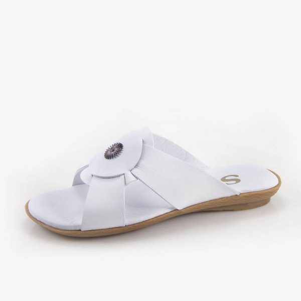90423 safe step 1.jpg