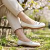 HC 9027 White.jpg