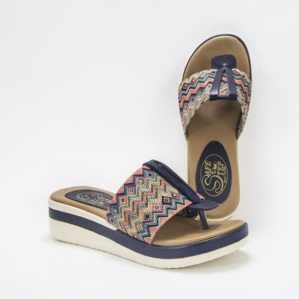 226 safestep anatomic sandals.jpg